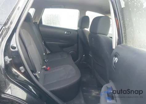 2013 Nissan Rogue S z USA, uszkodzony, nr VIN JN8AS5MT2DW040085